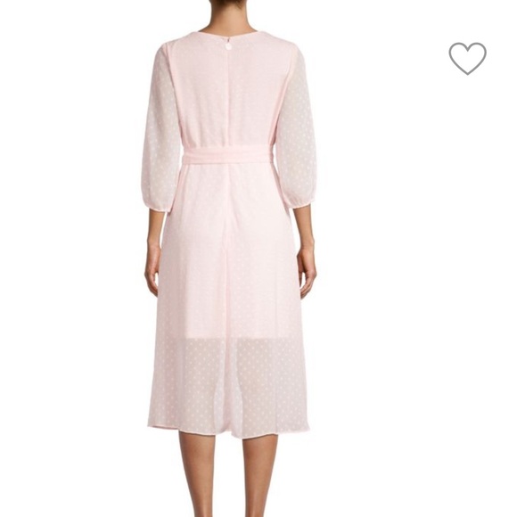 TOMMY HILFIGER
Dotted Chiffon Surplice Dress - Picture 3 of 16